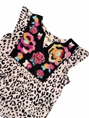 SAVANNA JANE Floral Embroidered Leopard Print Top - Pink & Black